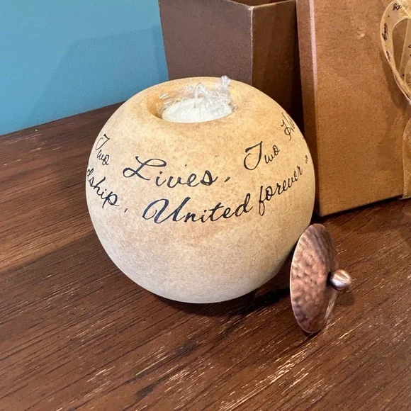 🎁Wedding Gift 🎁 Comfort Candle - Picture 2 of 3